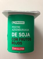 Postre de soja con frutos rojos