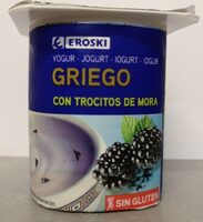 Yogur griego con trocitos de mora