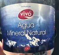 Agua mineral natural