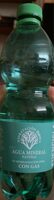 Agua mineral con gas