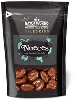 Nuez con chocolate con leche