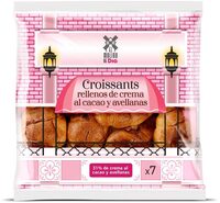 Croissants rellenos de crema de cacao y avellanas