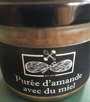 Puree d'amande avec du miel