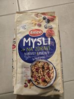 Crunchy Muesli With Blueberries and Raspberries