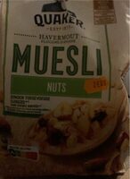 Muesli nuts
