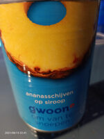 Ananasschijven op siroop