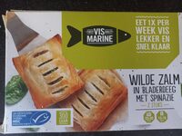 Wilde zalm in bladerdeeg met spinazie