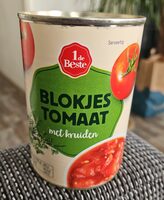 Blokjes tomaat met kruiden
