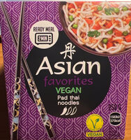 Pad thai noodles