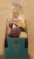 Manon balls