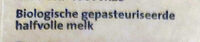 Biologische gepasteuriseerde halfvolle melk
