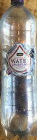 Mineraalwater zwarte bes