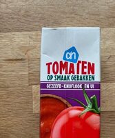 Gezeefde tomaten met knoflook en ui