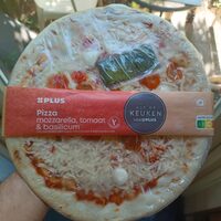 Pizzas mozarella, tomaat & basilicum