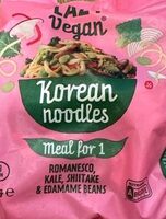 Lazy Korean noodles maaltijd