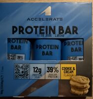Protein bar cookie & cream flavor