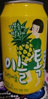 Sparkling soju with pineapple flavour