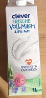 Frische Vollmilch
