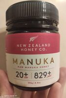 Raw manuka honey
